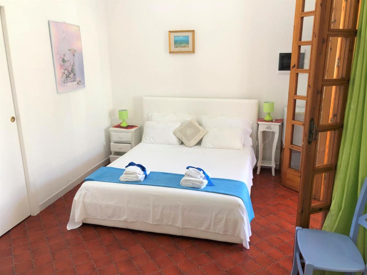 B&B Il Villino Torre Dell'Orso Torre dell'Orso Exterior foto