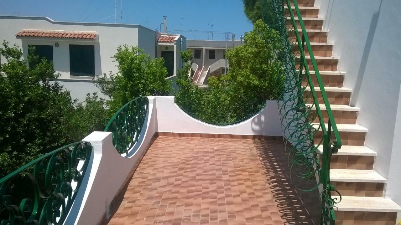 B&B Il Villino Torre Dell'Orso Torre dell'Orso Exterior foto