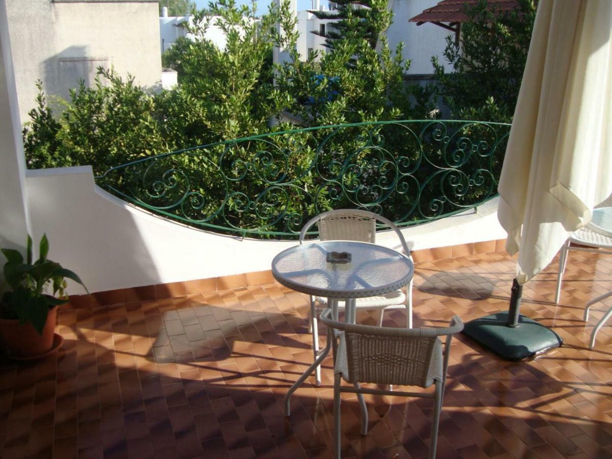 B&B Il Villino Torre Dell'Orso Torre dell'Orso Exterior foto